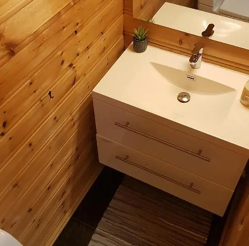 Leilighet One-room Without Shower